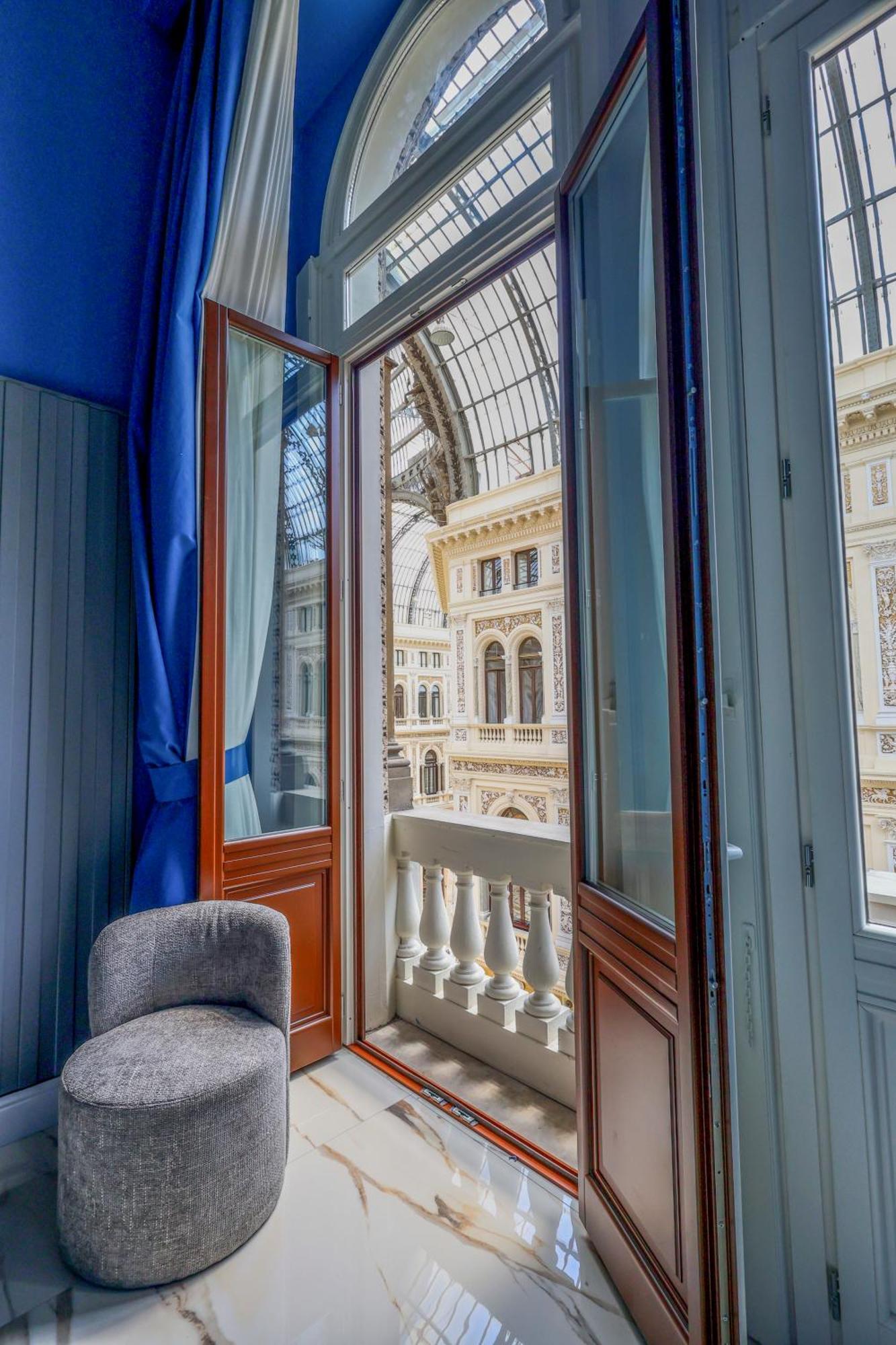 Maison San Carlo Luxury Suites ナポリ エクステリア 写真