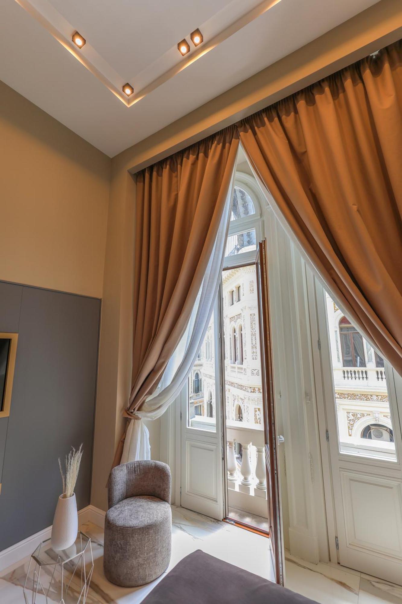 Maison San Carlo Luxury Suites ナポリ エクステリア 写真