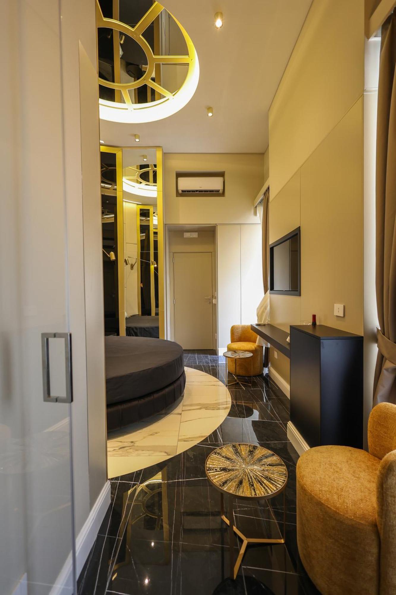 Maison San Carlo Luxury Suites ナポリ エクステリア 写真